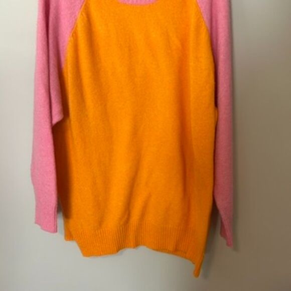 Torrid Womens Size 4 Vegan Cashmere Pullover Sweater Long Sleeve - Picture 3 of 16